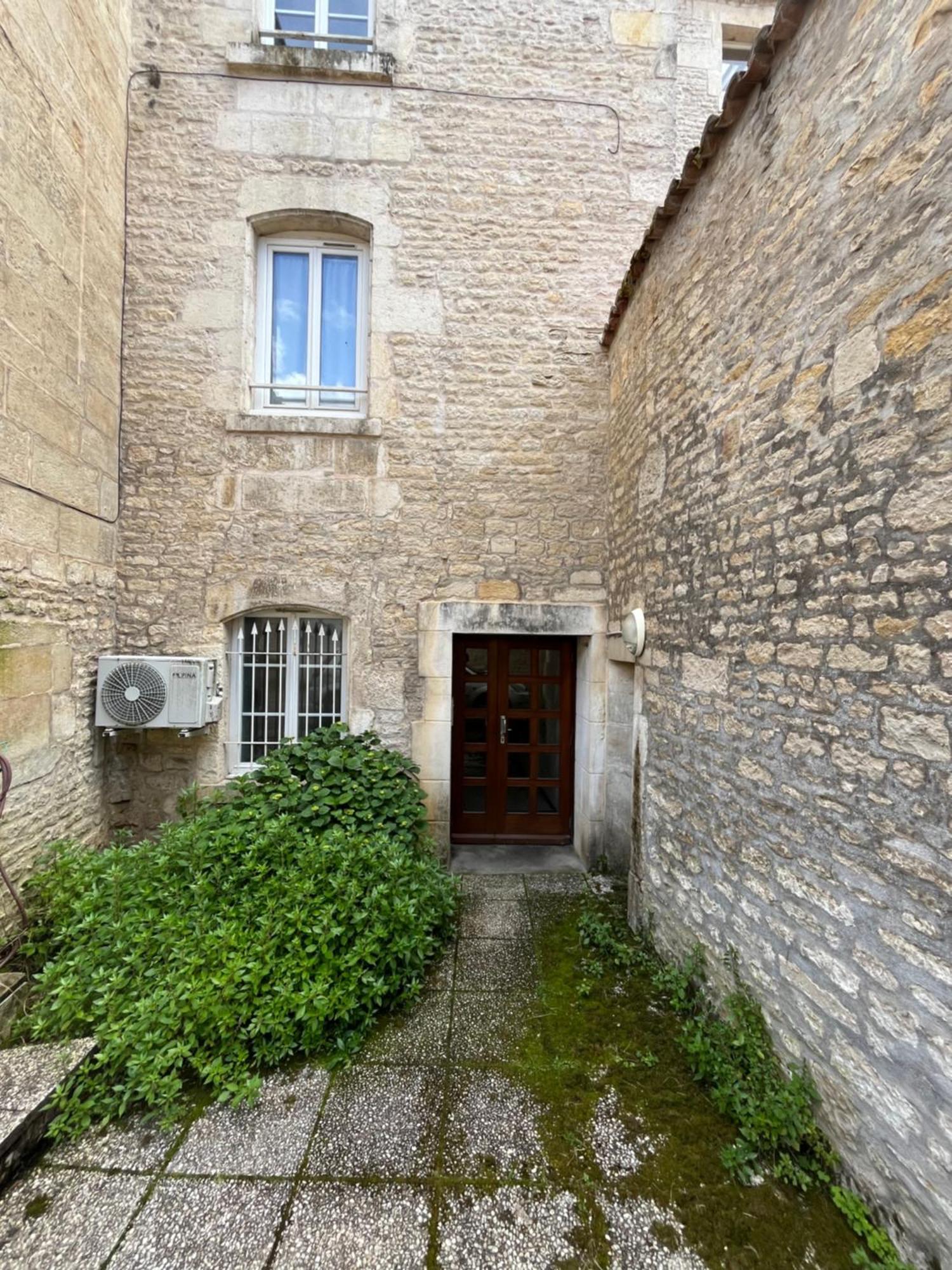 Zen Appartement Centre-Ville Niort Eksteriør billede